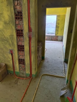 上河湾三期105在建工地